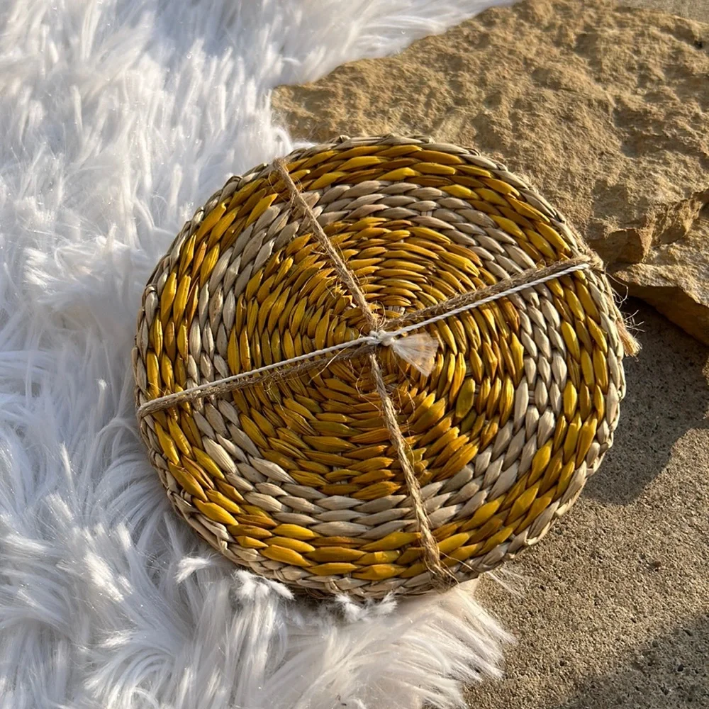 🩶5/$30 Round Seagrass Coasters Set of 4 Golden Yellow & Tan NEW